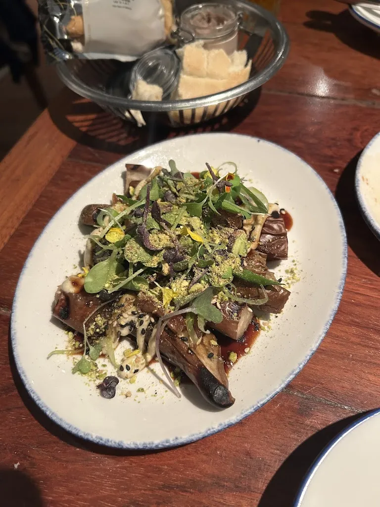 Elizabeth D_La Musa Latina_Hospitalet de Llobregat L_review