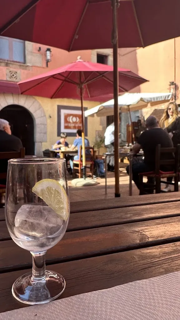 Natalia Akimova_Les Quatre Llunes_Franqueses del Vallès Les_Bewertung