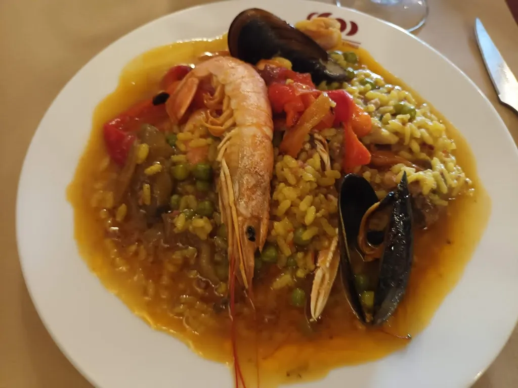 Les Quatre Llunes restaurant in Franqueses del Vallès Les