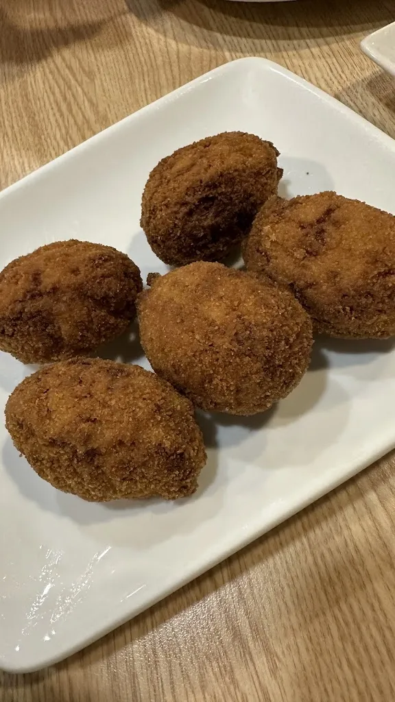 Andrea P_MES K TAPES_Franqueses del Vallès Les_review