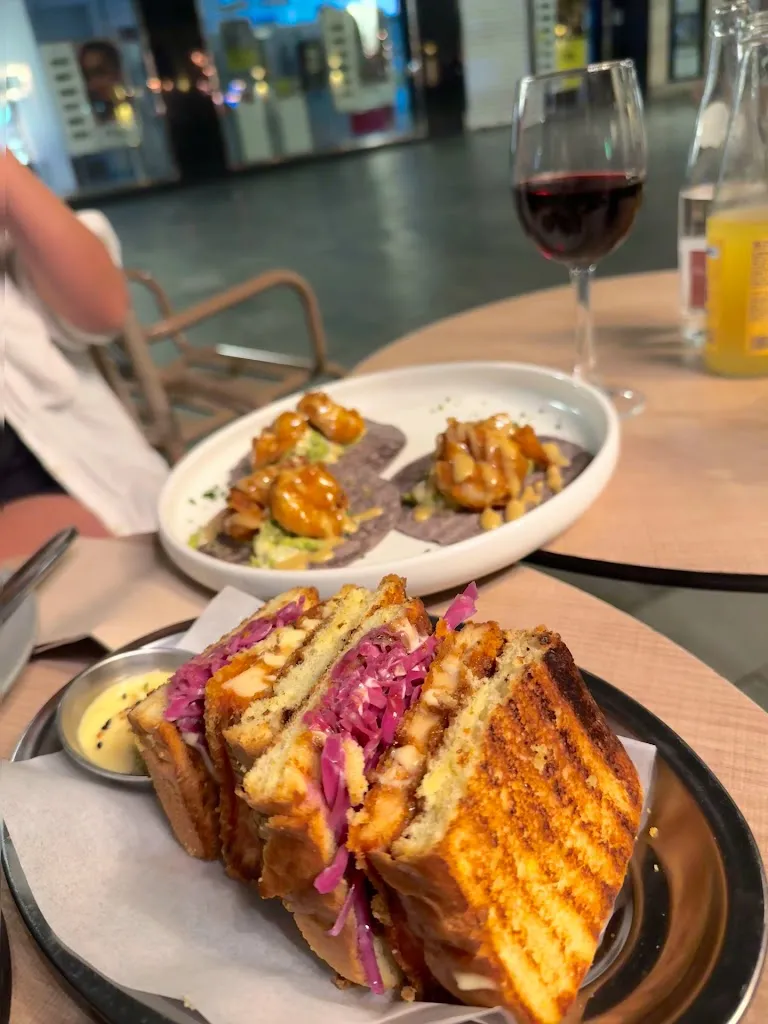 Ks Ks_A Vocados Granollers_Franqueses del Vallès Les_review