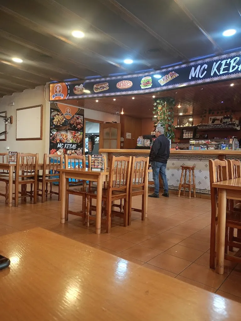 Vicente Roig_MC KEBAB_Hostalets de Pierola Els_review