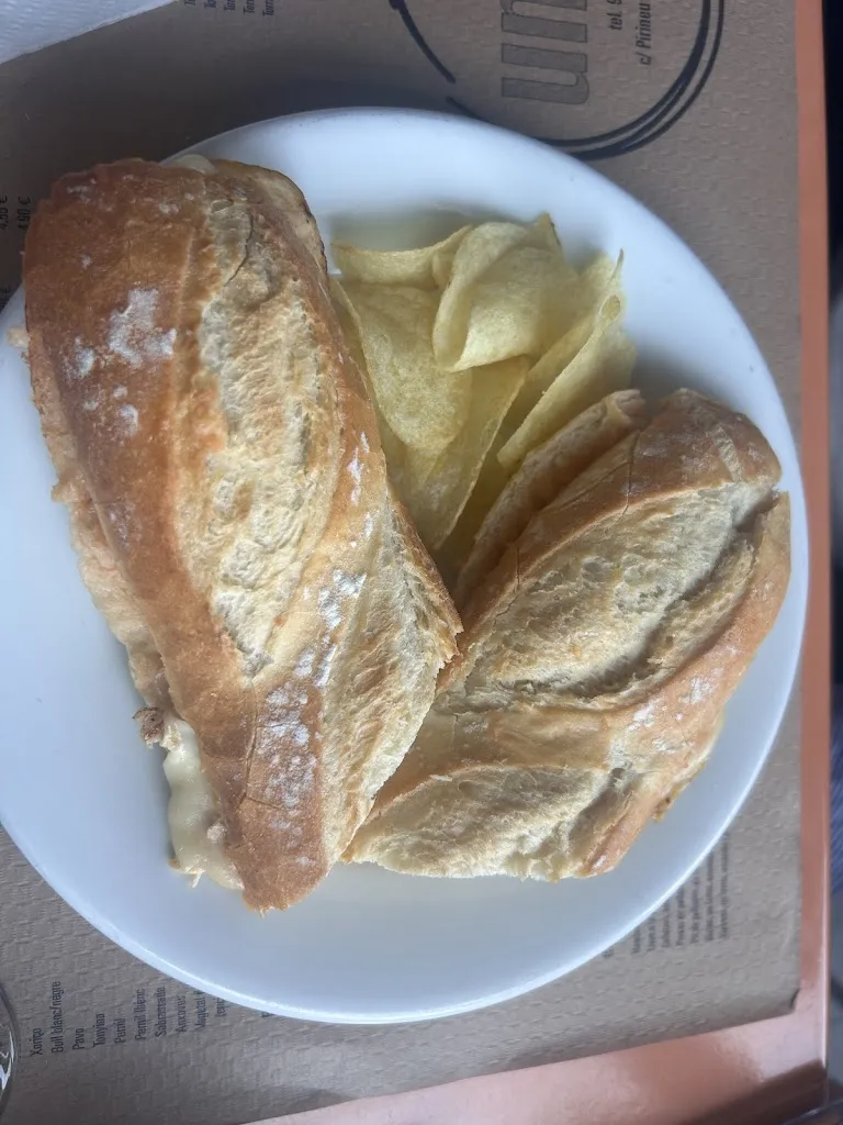 Untok_Gurb_slider_image_3