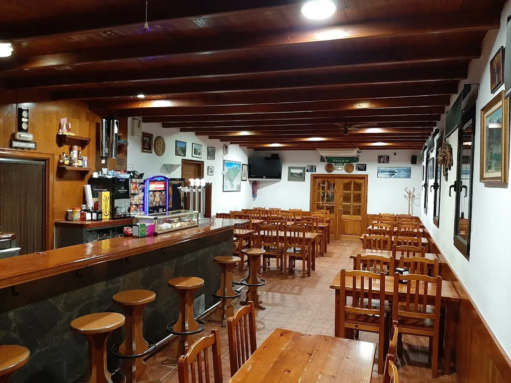 Bar Restaurant Cantabria_Gurb_slider_image_1