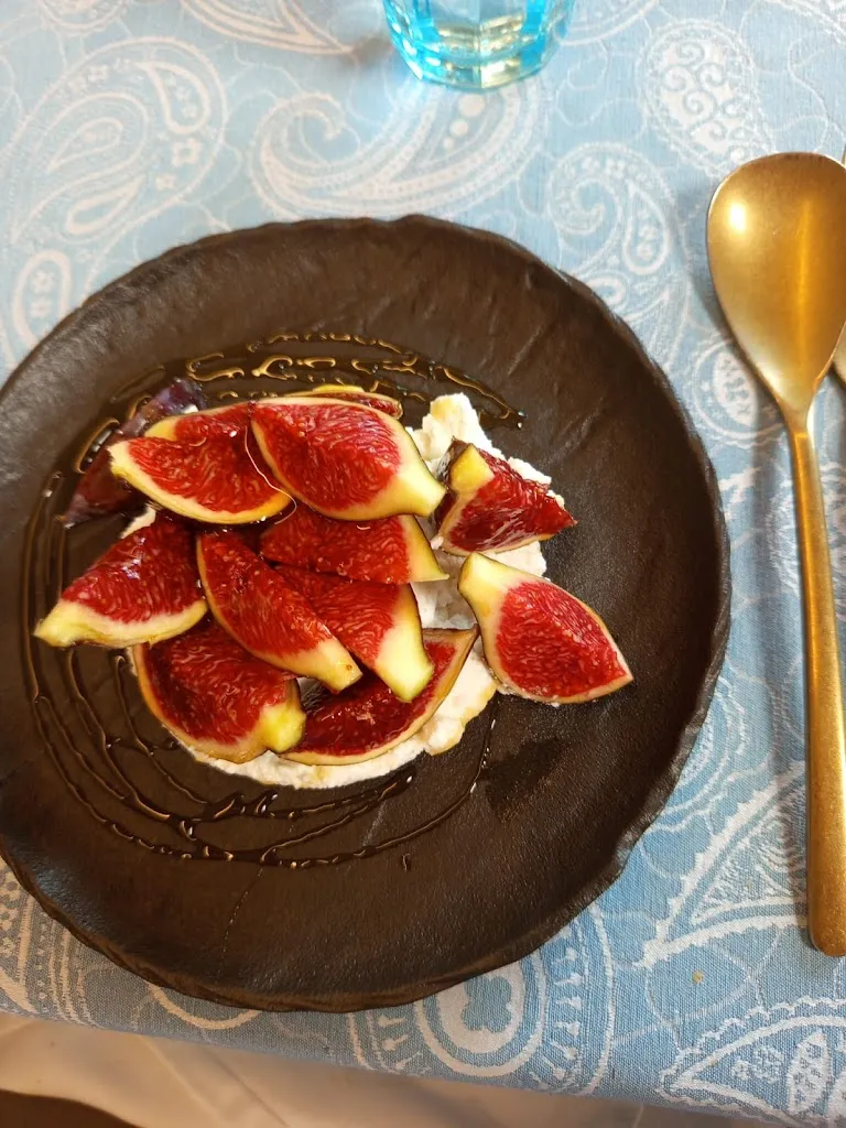 Neus_El Bou d'Or d'en Sidoro_Gurb_review