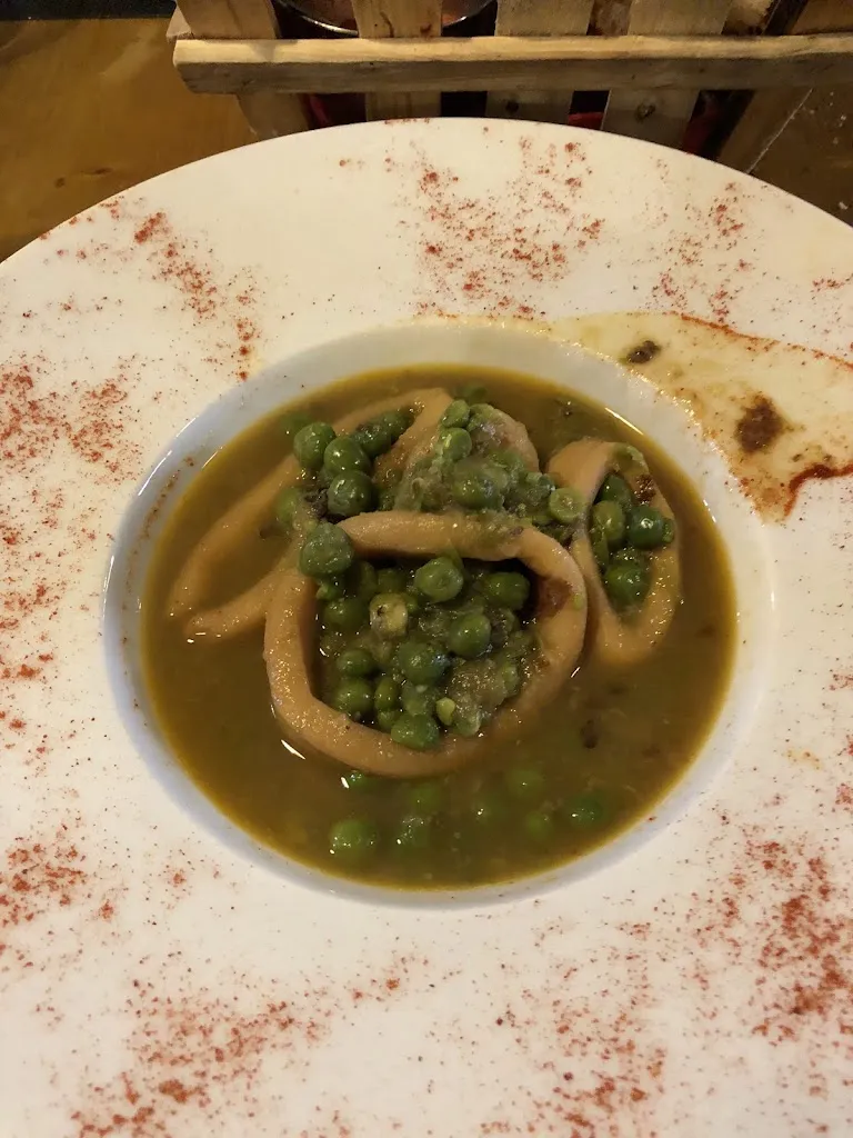 HELECHO AISLADO_Restaurant El Refugi de Vic_Gurb_review