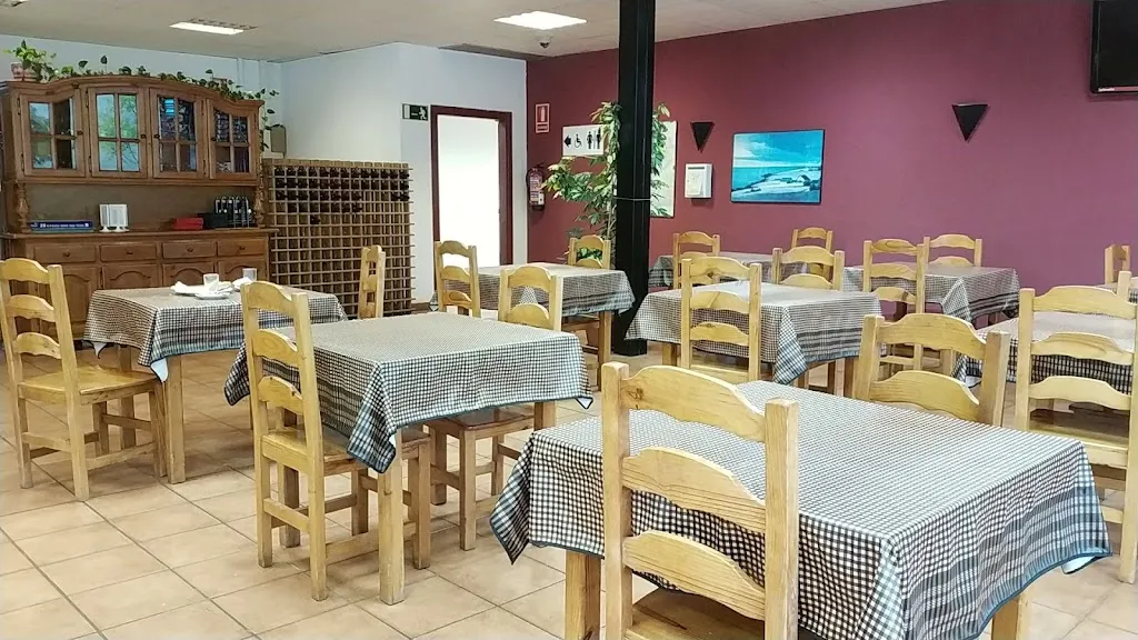 Gustum Area Gurb (direcció Girona) restaurant in Gurb