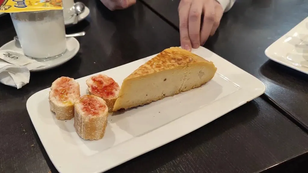 Jorba Cafeteria Bar Restaurant_Jorba_slider_image_2