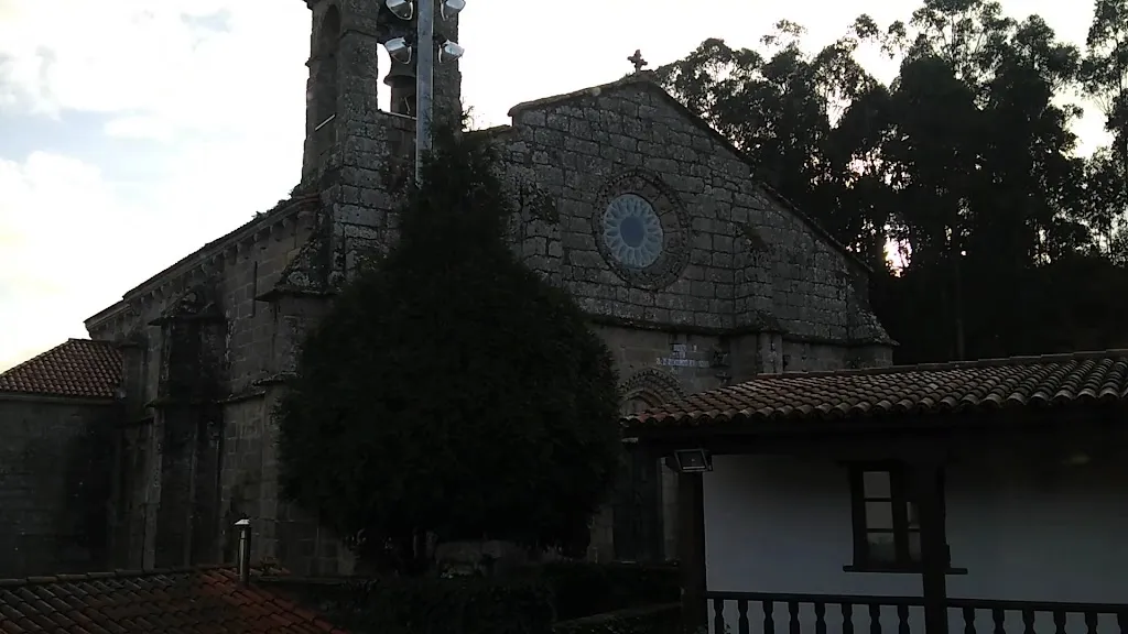 Rectoral de Cines_Oza dos Ríos_slider_image_2