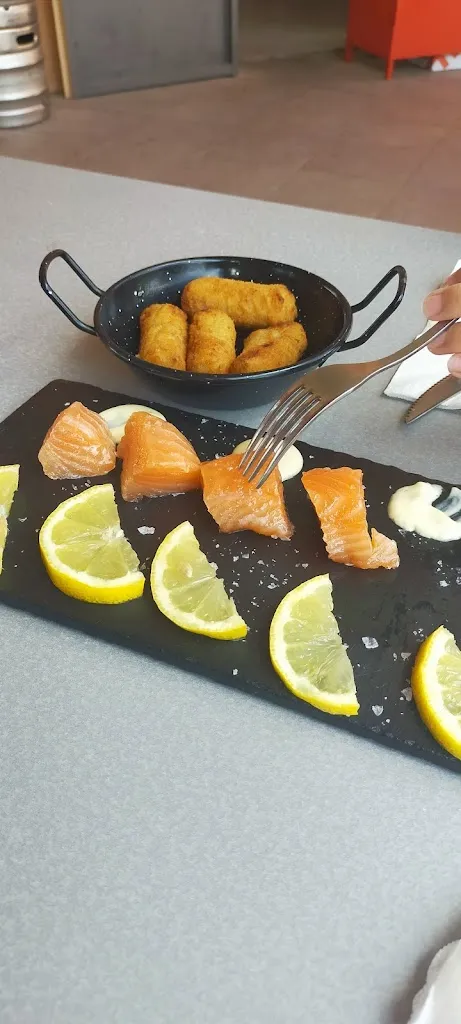 Menu_Piscina de jorba_Jorba_image_1