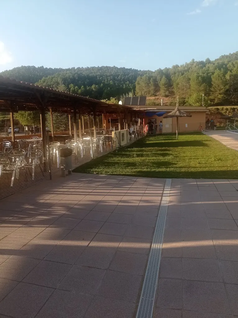 Miguel Marcé_Piscina de jorba_Jorba_review