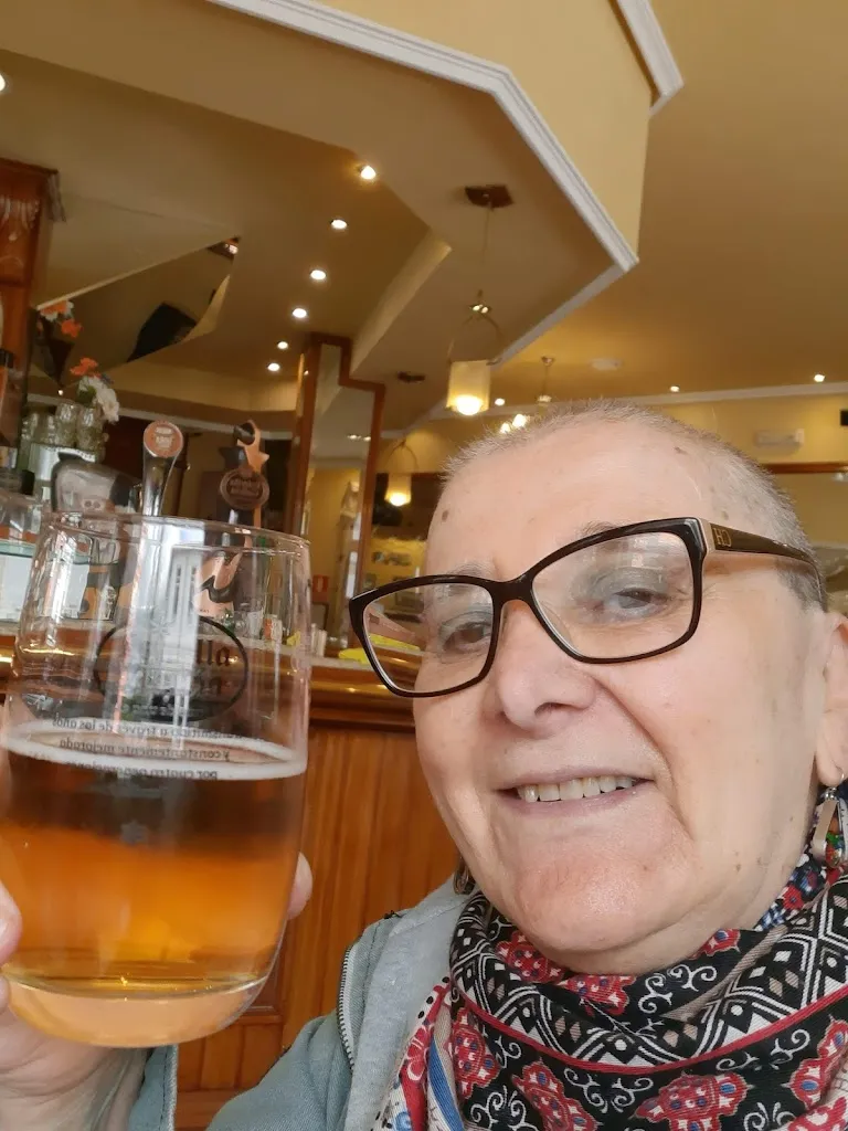 Menu_Cafetería París S.C._Oza dos Ríos_image_3