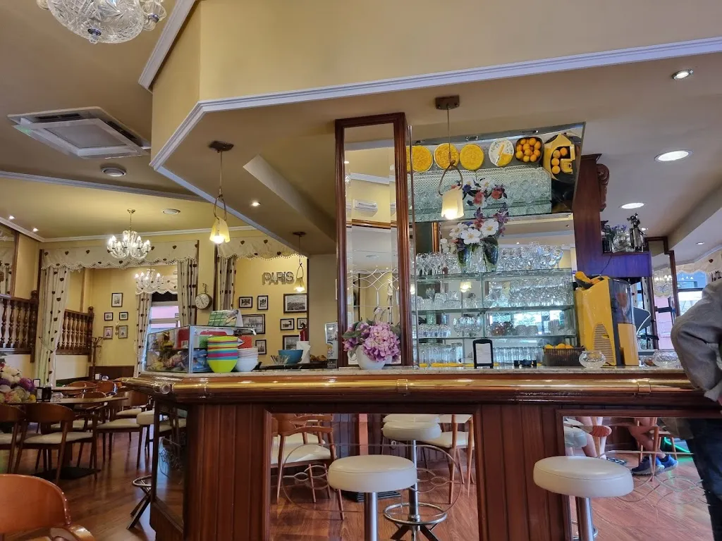 Cafetería París S.C._Oza dos Ríos_slider_image_3
