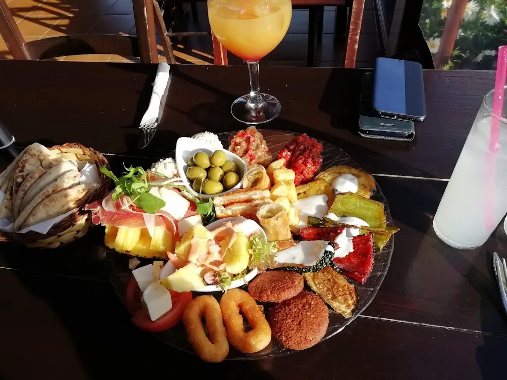 Menu_Restaurant Maui Beach Club_Malgrat de Mar_immagine_8