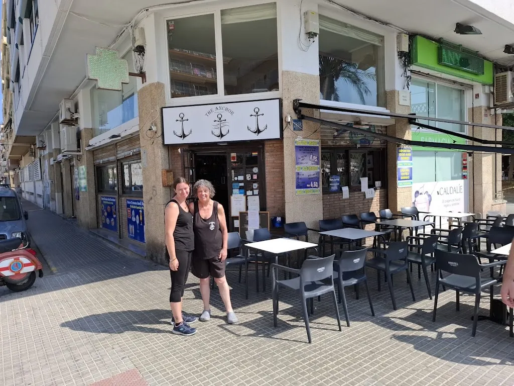 Barry Hughes_The Anchor Malgrat_Malgrat de Mar_recensione