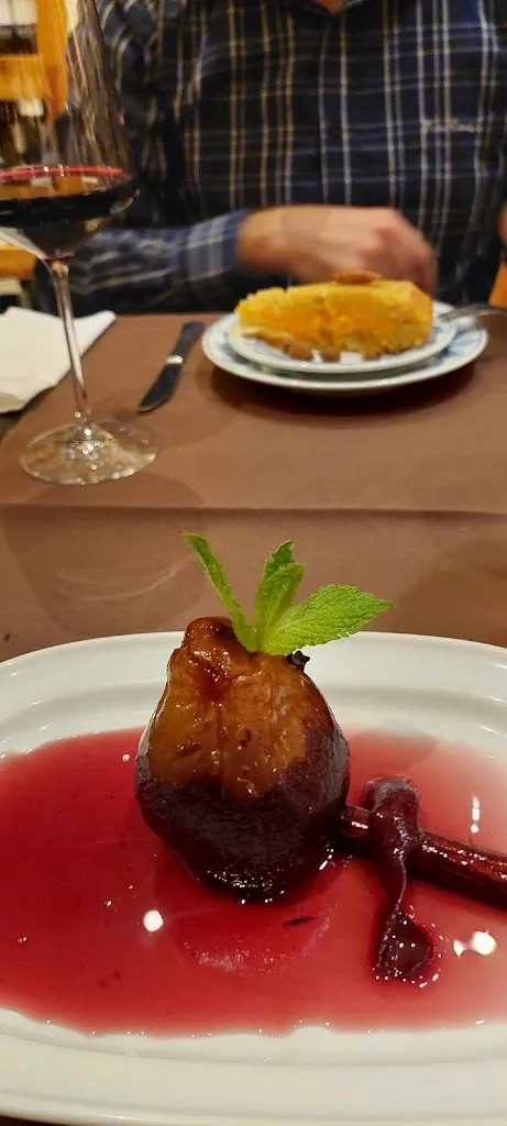 Alan Harris_Mesón Veneza_Paderne_review