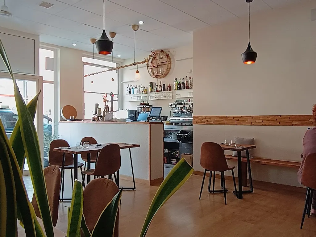 Nigel Cox_Aviva Restaurant_Malgrat de Mar_review