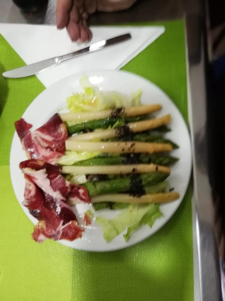 Menu_Restaurant El Triangle_Garriga La_image_6