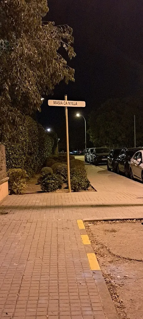 Jose manuel Pina_Bar L'Escala 2_Garriga La_review