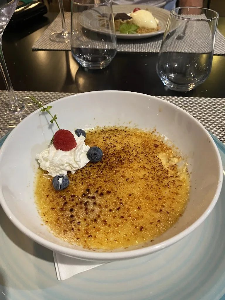 Bill Mills_O Alagar_Paderne_review