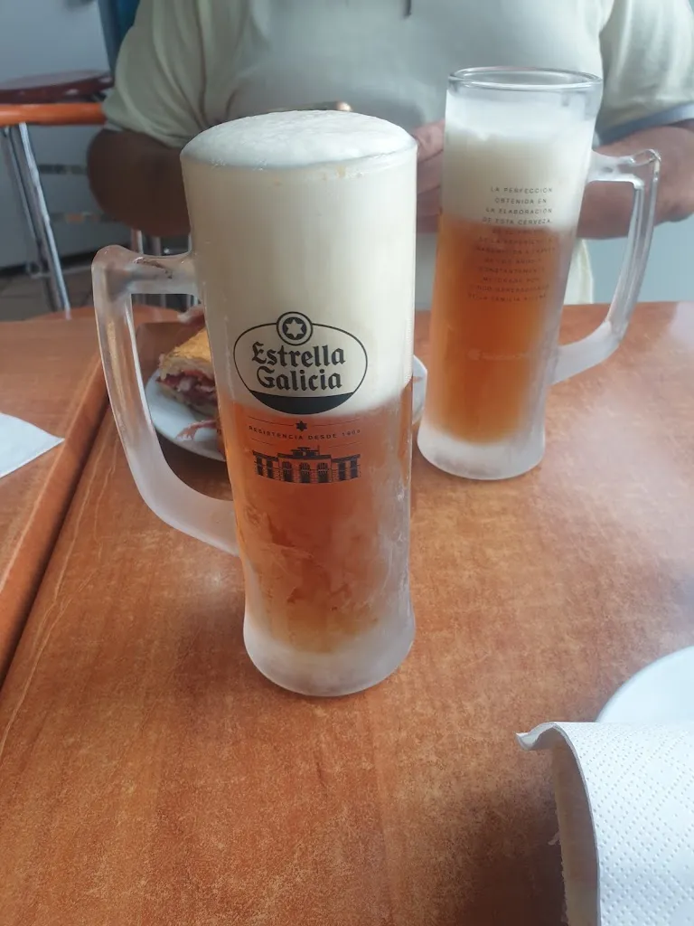 Menu_Bar La Cantonada_Garriga La_image_3