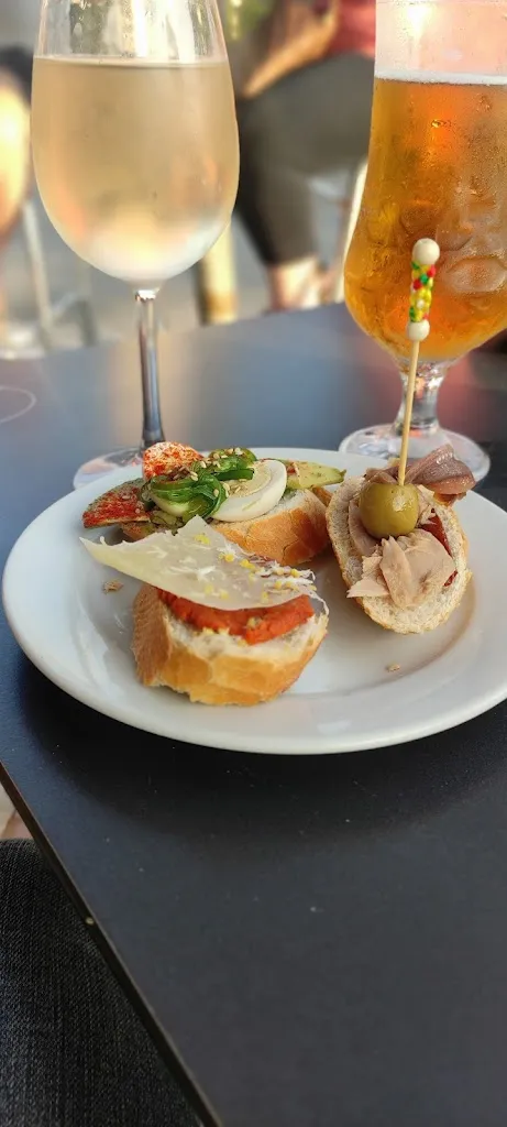 Menu_Bar La Cantonada_Garriga La_image_6