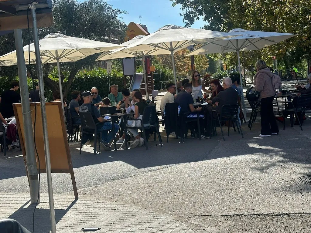 Bar La Cantonada restaurant in Garriga La