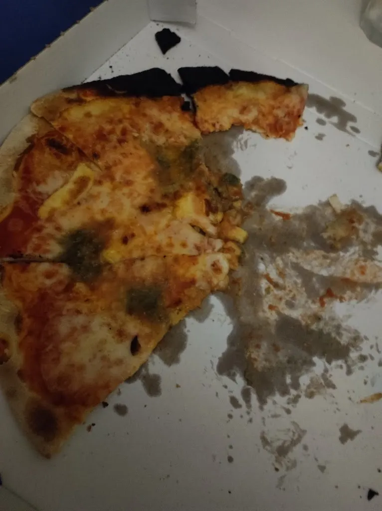 Menu_Kikus's Pizzeria La Garriga_Garriga La_image_3