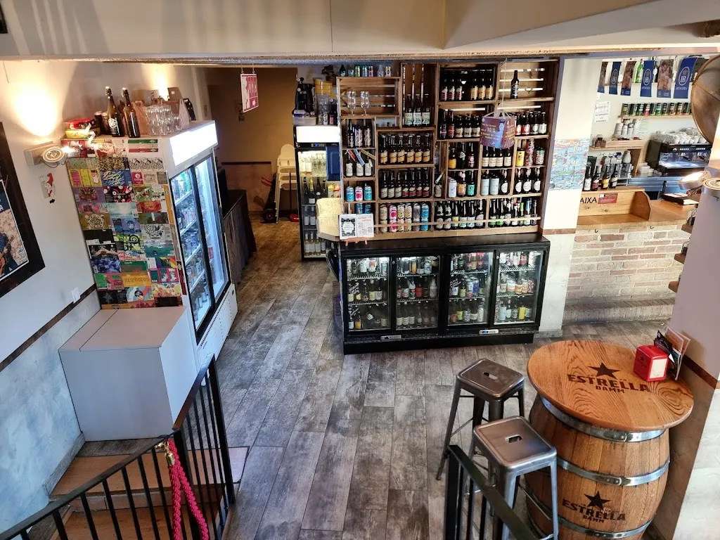 MANLLEUET Cerveseria Restaurant restaurant in Manlleu