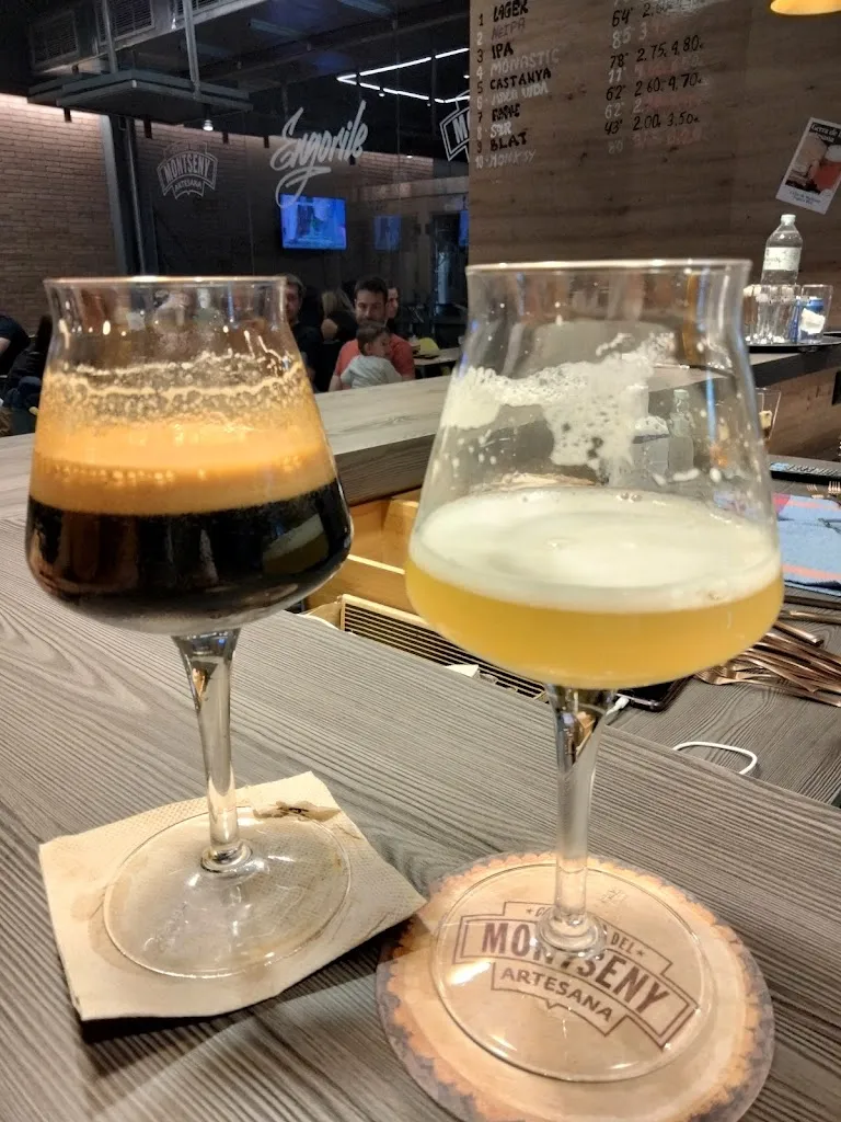 Restaurant Puig Meal's_Manlleu_slider_image_2