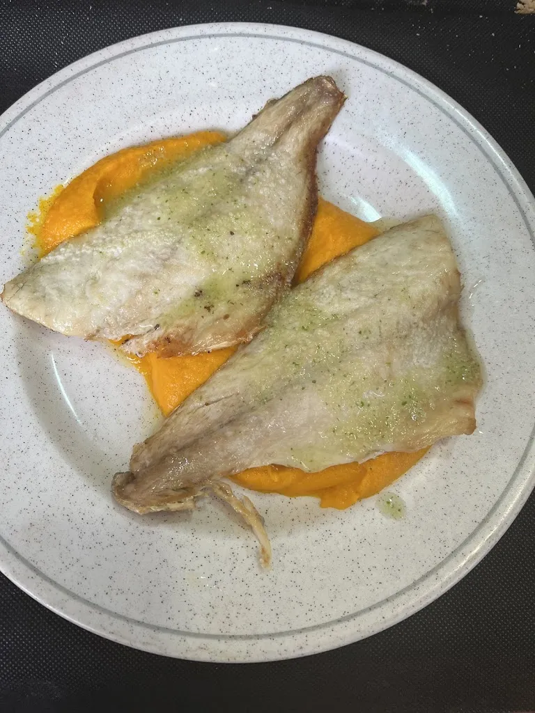 Isabelle_Restaurant bar Mundial_Manlleu_avis