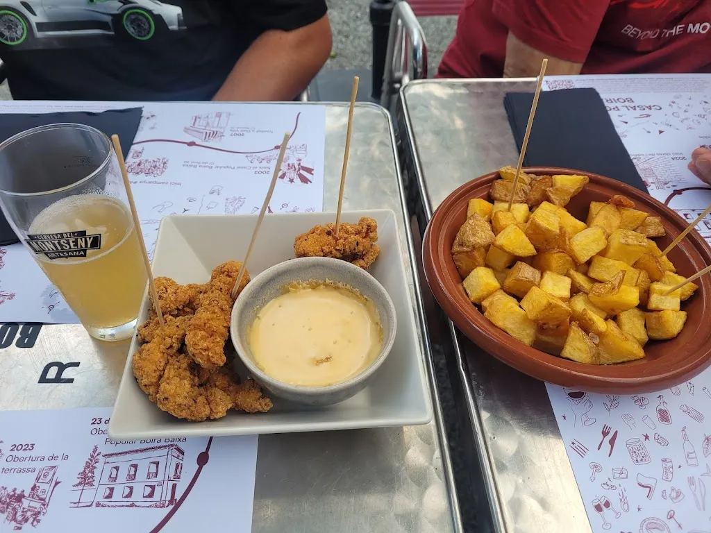 Lidia Molist_Casal Popular Boira Baixa_Manlleu_review