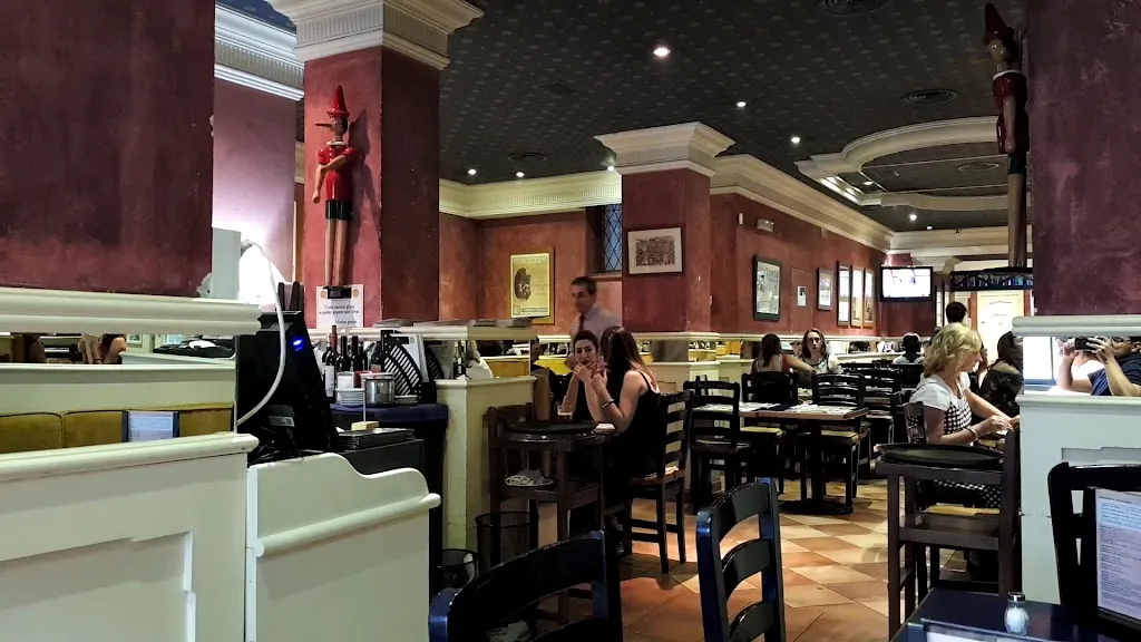 Pinocchio Sánchez Bustillo_Pino O_slider_image_2