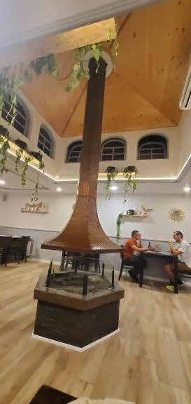 Léa Eloi_L'atelier gastrobar_Igualada_recensione