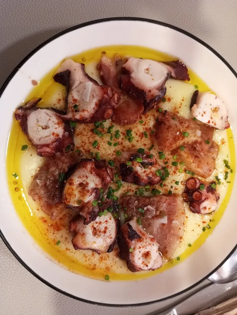 Mercè Molins Roca_L'atelier gastrobar_Igualada_recensione