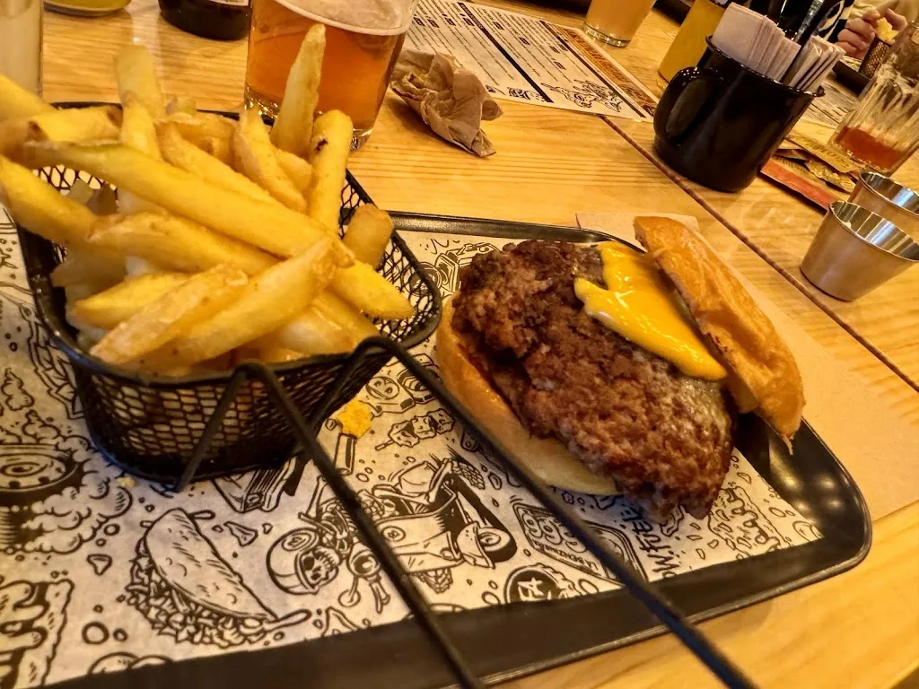 Menu_La Benzinera Craft Beer & Street Food_Igualada_image_6