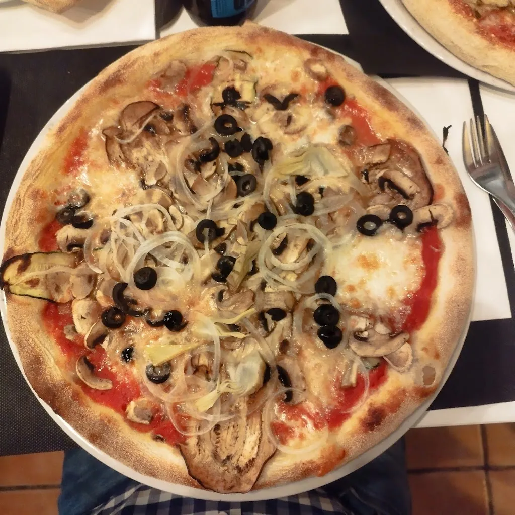 Menu_La Benzinera Craft Beer & Street Food_Igualada_image_8