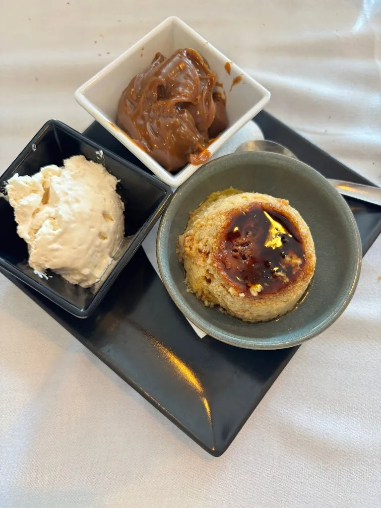 Casona La Raqueta_Oleiros_slider_image_3