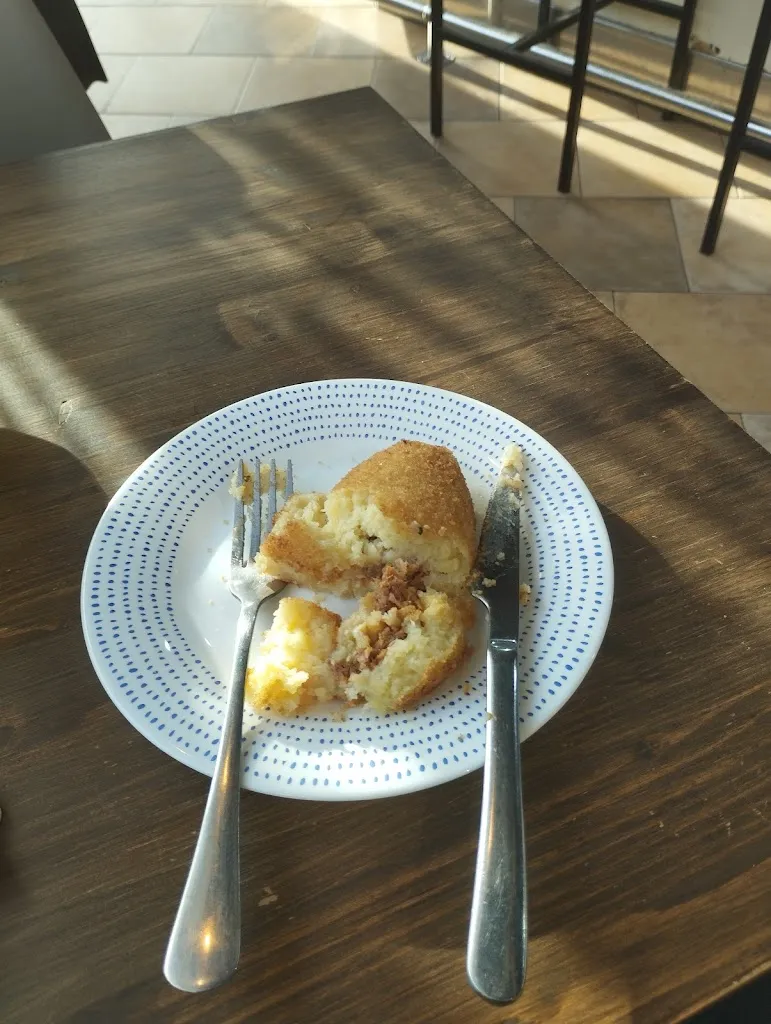 Isra GN_Gaudeix cafe i mes Gastro bar Restaurante_Igualada_review