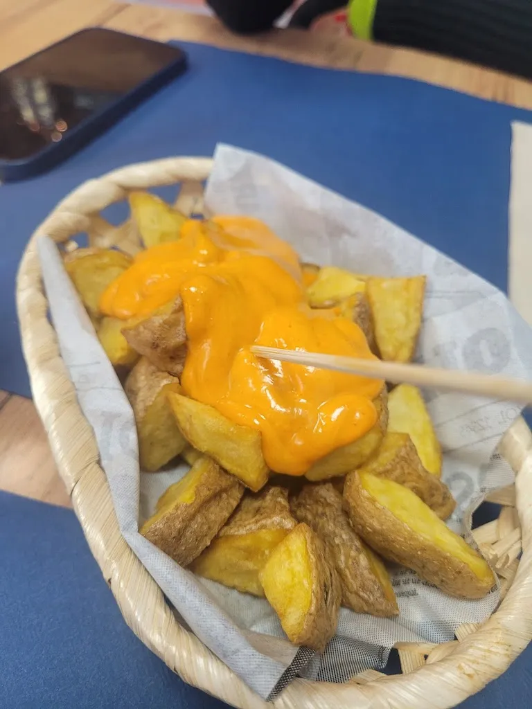 MAAM_Gaudeix cafe i mes Gastro bar Restaurante_Igualada_review