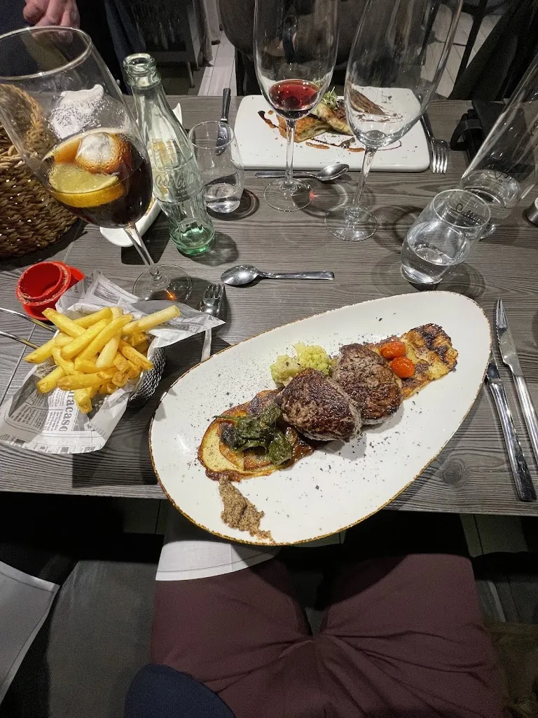 King _Diecast_Restaurant Cal Spaguetti_Manresa_review