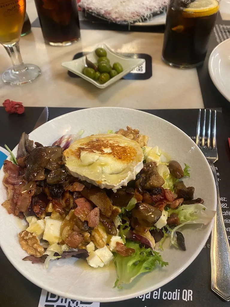 Patricia A._Cafè Restaurant Chinito_Manresa_review