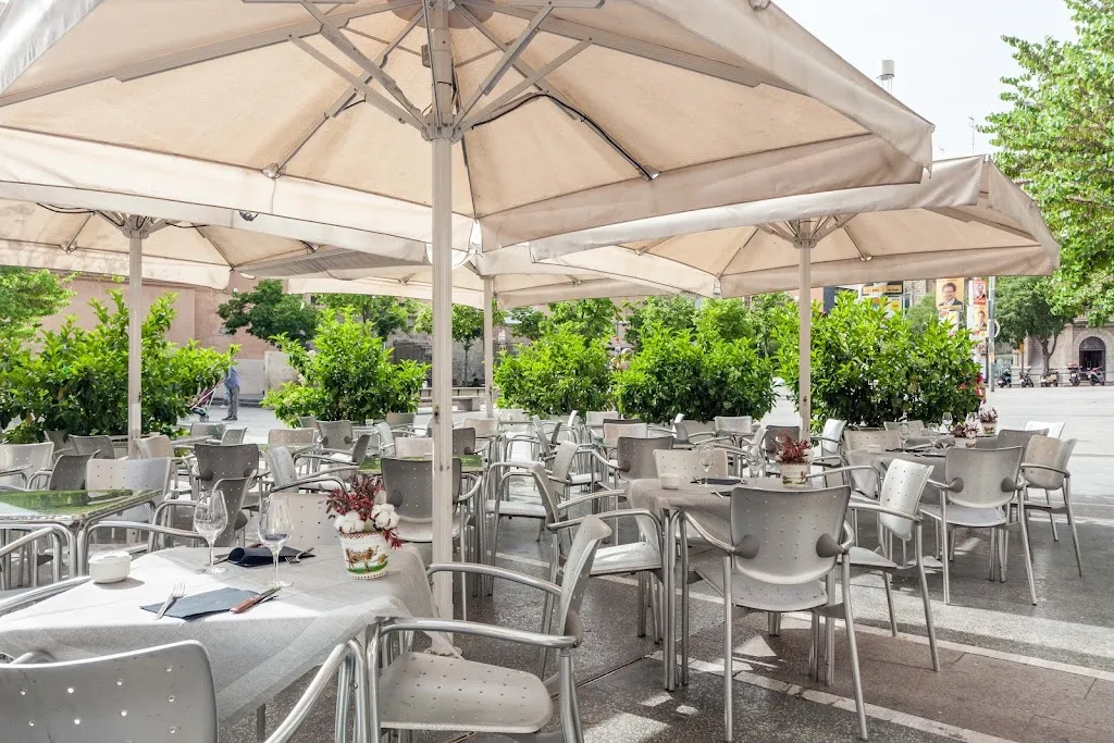 Restaurant Las Vegas_Manresa_slider_image_1