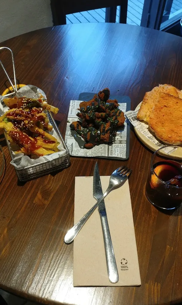 Kağan Keskin_El Golut_Manresa_review