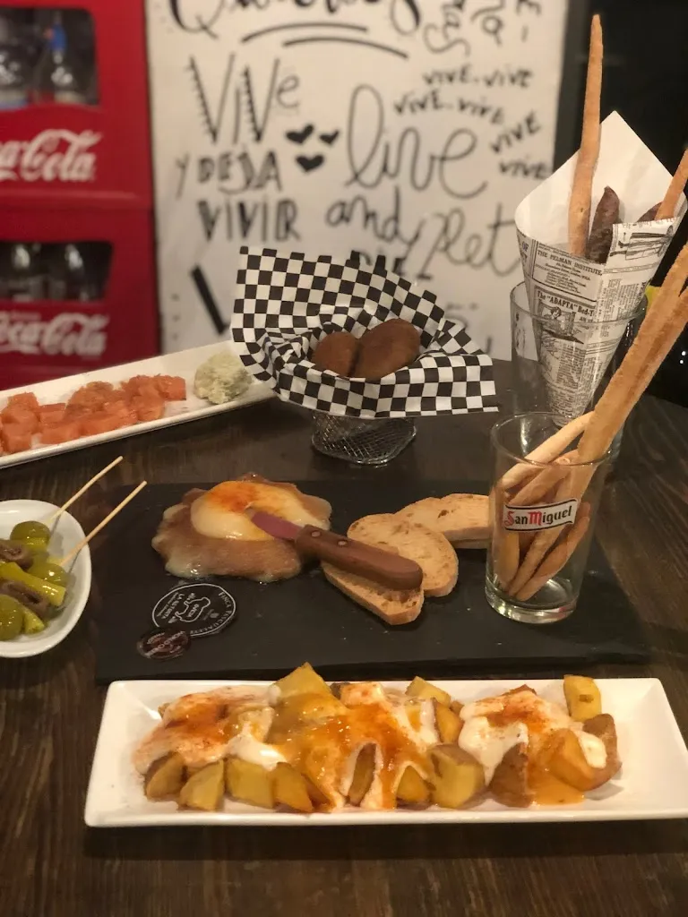 Vermuteria Santa Rita_Manresa_slider_image_3