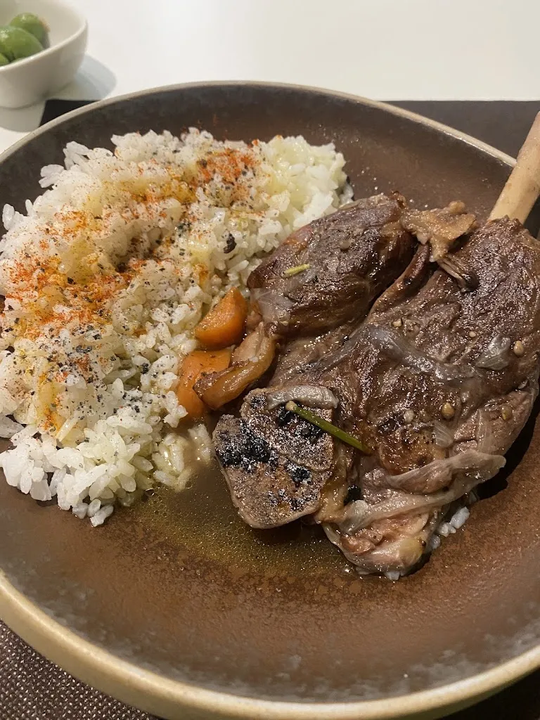 Isabel M_El Graner_Manresa_review