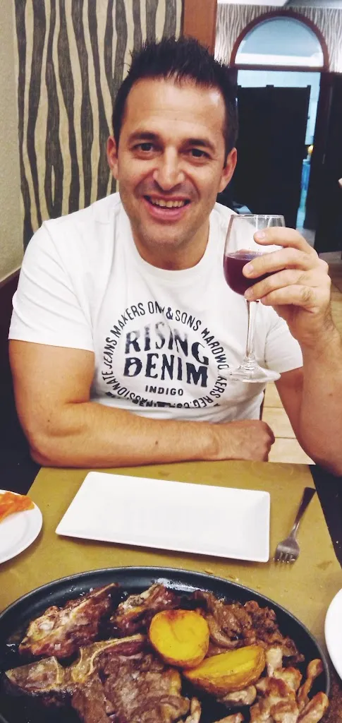 Restaurant El Santuari Gastronòmic_Masies de Voltregà Les_slider_image_2