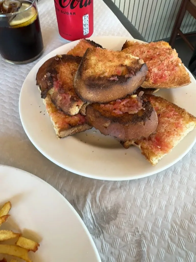 Restaurant Can Pairot_Masies de Voltregà Les_slider_image_2