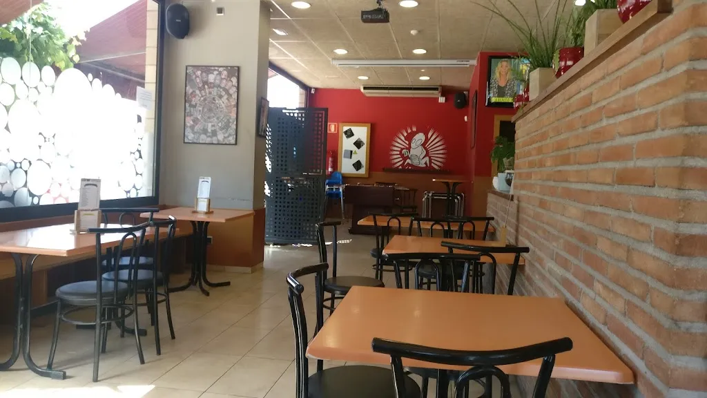 Bar La Puça restaurant in Masies de Voltregà Les