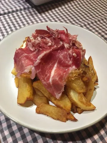 Leah Hubert_Cal Madu_Matadepera_recensione